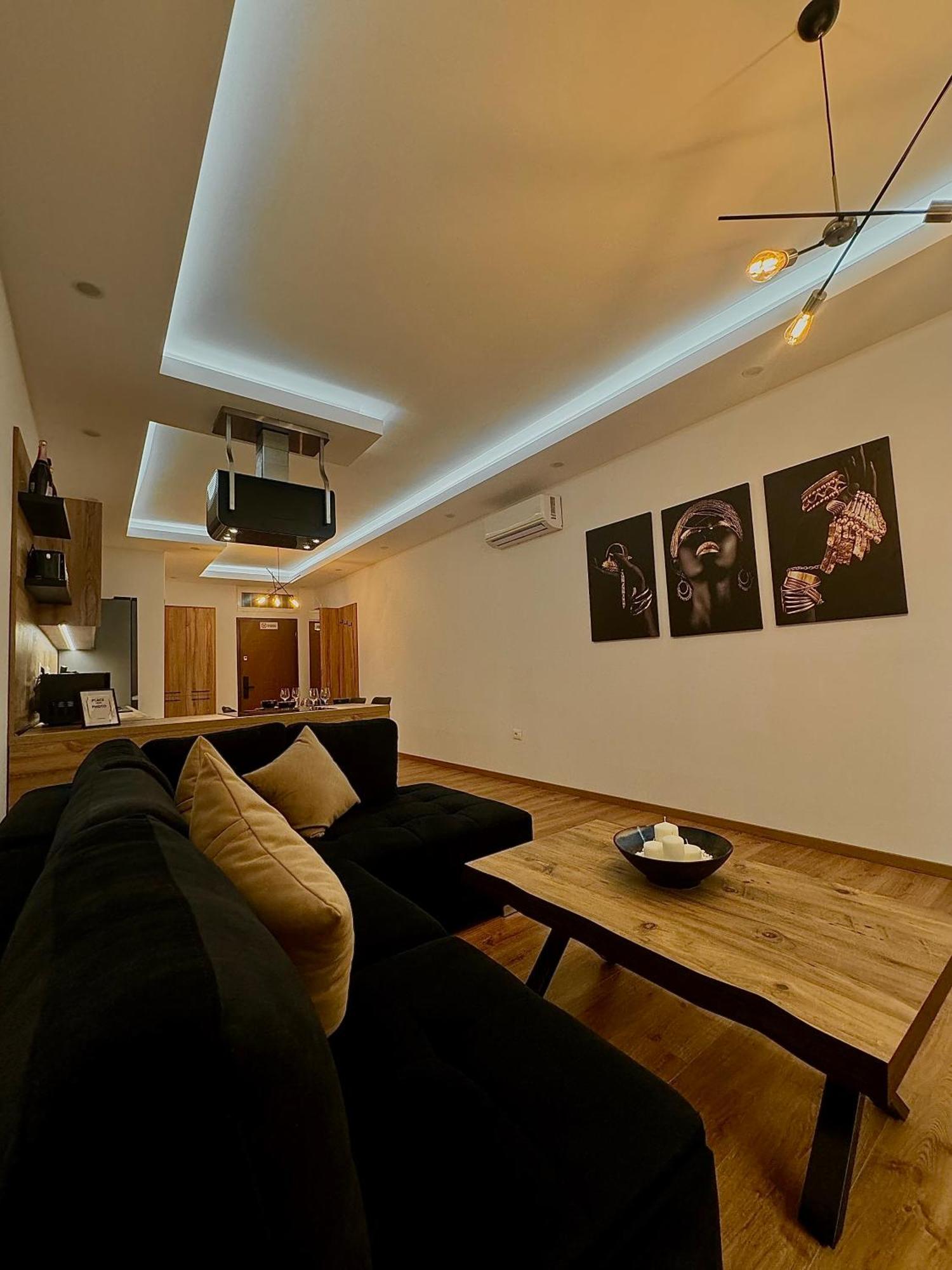 Luxury Central Baba Apartment Shkodra Exterior foto