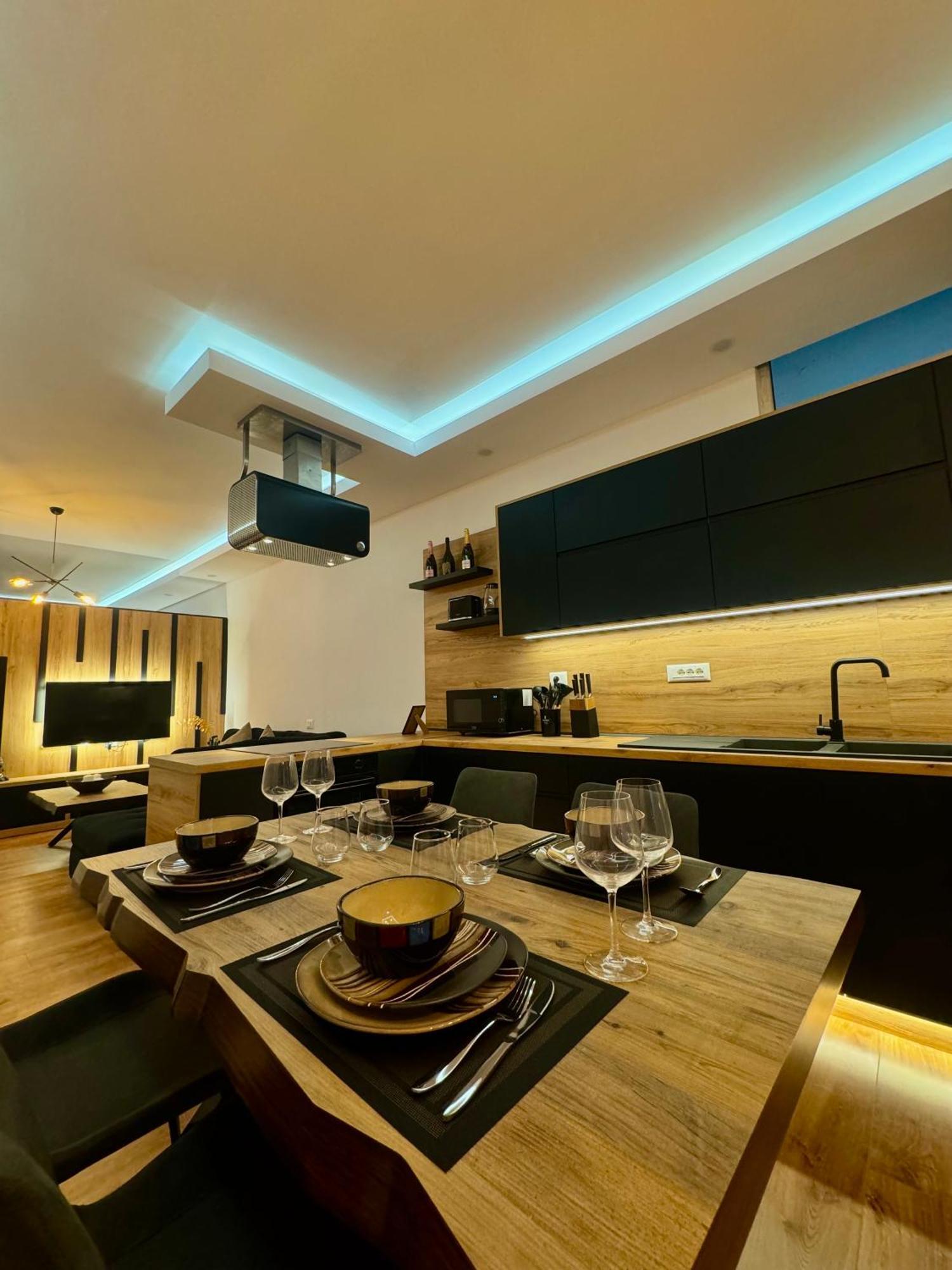 Luxury Central Baba Apartment Shkodra Exterior foto